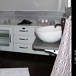 بيت ضيافة Sandahl Rezidencia 3*